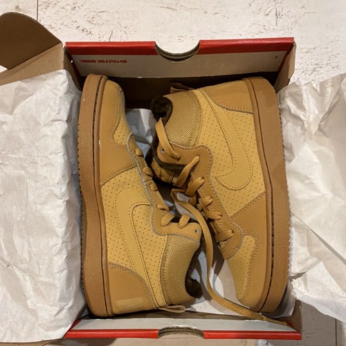 Nike court borough mid top - nike,