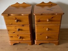🌿 Solid Pine Chest of