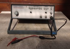 Thurlby Thandar TG210 2MHz