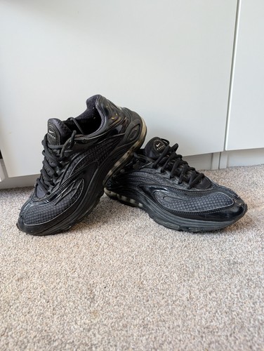 Nike air max - max, tuned