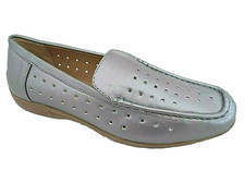 VICTORIA JAYNE PEWTER FLAT