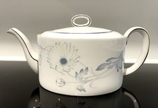 Susie Cooper - Bone China -