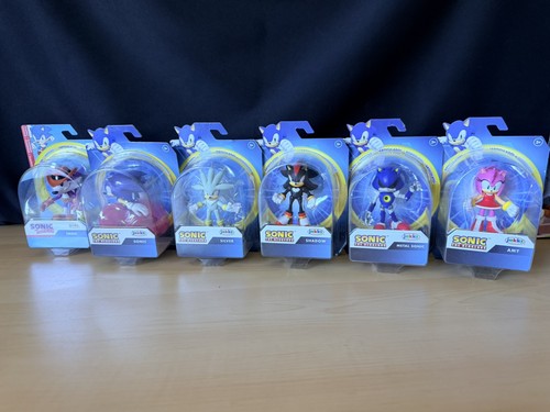 Sonic the hedgehog figure - sonic,