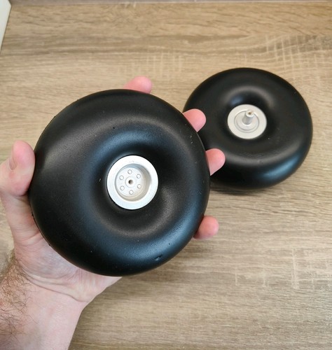 Pair aeroplane wheels - pair,