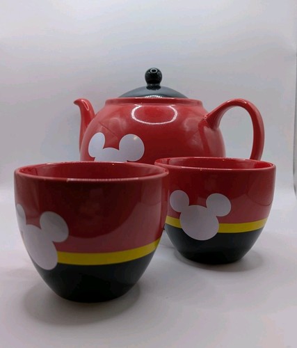 Disney mickey mouse teaset - disney,