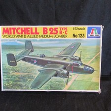 ITALERI 123. MITCHELL B25 TYPE B-C...1;72 SCALE.