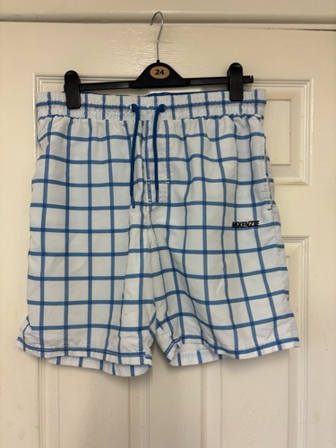 Mckenzie blue and white check - white,