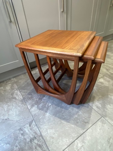Mid century teak - g, plan