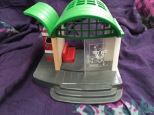 Brio World Train Station 33745 Fits Thomas & BIGJIGS wooden railway systems