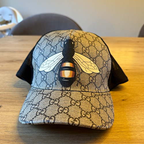 Gucci bee print supreme cap - print,
