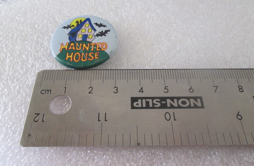 Vintage tin pin badge lyons - vintage,