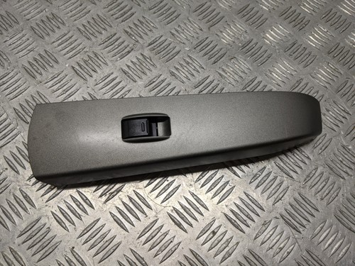 Toyota prius vvt - toyota, 5dr