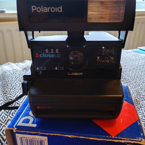 Polaroid 636 close instant - polaroid, up