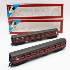 LIMA BR Mk1 Maroon Corridor Coaches 1st/2nd & 2nd M26623 M25264 OO Gauge