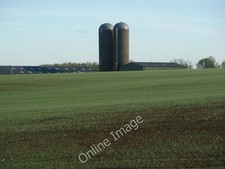 Photo 12x8 Animal feed silo's
