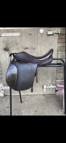 Ideal pony saddle - ,