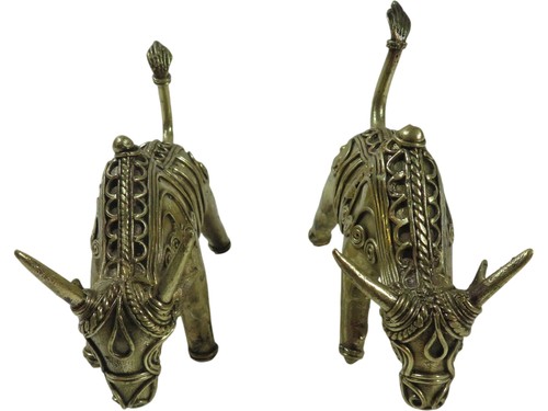 Vintage brass bull - bull, figurines