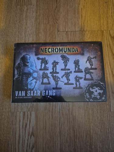 Necromunda van saar - van,