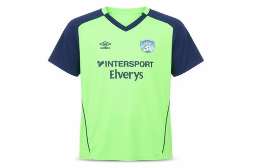Umbro boys jersey - t-shirt, size
