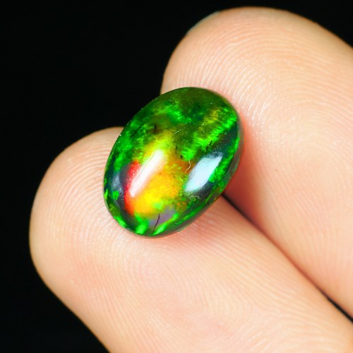 Aaa oval black opal - 2.95, ct
