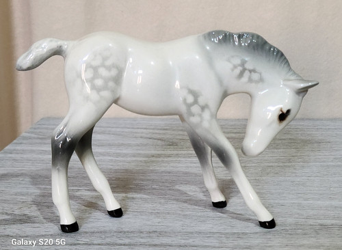 Beswick large foal head - foal,