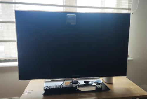 Samsung ue32d5000pw 32in lcd - samsung,