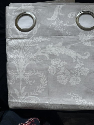 Laura ashley jossete - laura,
