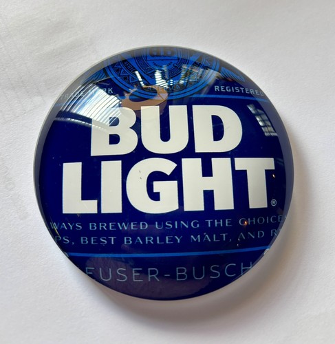 Bud light lager round - , eye