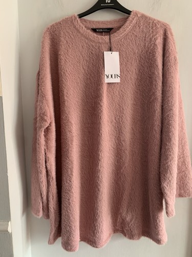 Bnwt yours size fluffy - size,