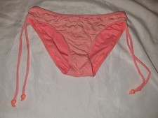 Gorgeous pink OCEAN CLUB bikini bottoms Size 8