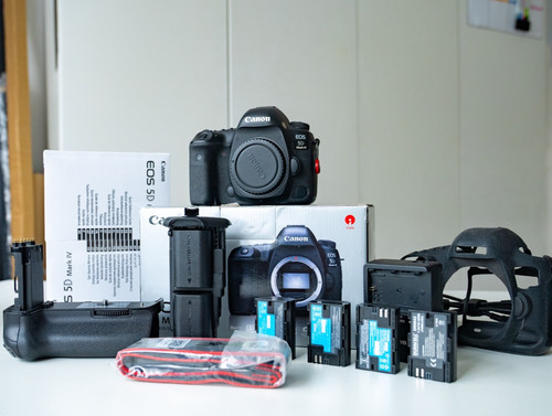 Canon eos mark 4 - 5d, mp