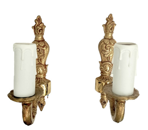 Small ornate french - x, gilded