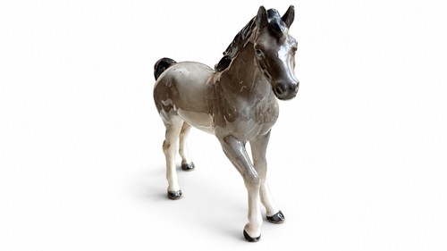 Ceramic horse figurine - ceramic, grey