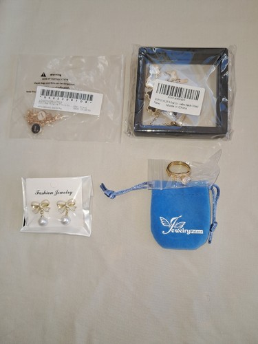 Selection costume jewellery - costume,