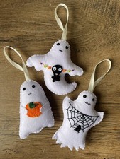 Handmade Felt Halloween Decorations Ghosts