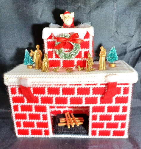 Vtg plastic canvas - plastic,