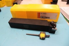 Sandvik S911-789008 Indexable lathe tool uses TNMG 1604 inserts Unused