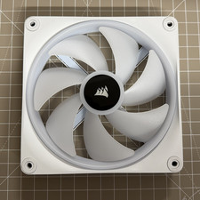 Corsair iCUE LINK QX140 RGB