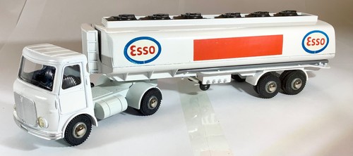 Dinky toys 945 aec fuel - dinky,