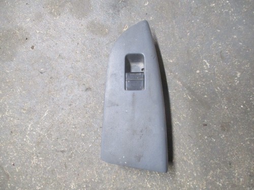 Isuzu grafter left - left, window