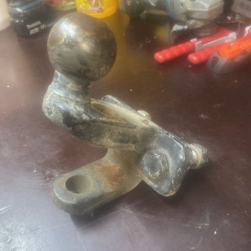 Tow bar ball pin coupling - ball,