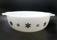 'Gaiety' Snowflake Pattern