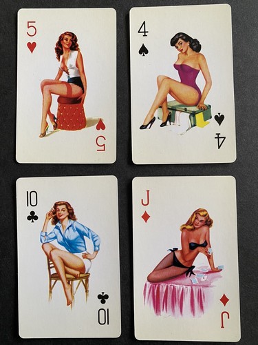 Set pin girls playing - set, 4