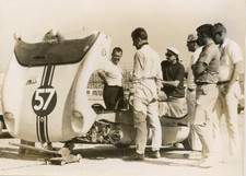 Graham Hill Lotus 30 ?USA    press   photograph