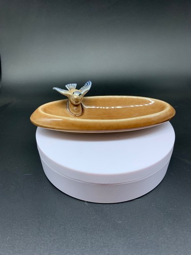 Wade porcelain bird bath - bird,