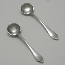 QUEEN ANNE Design Goldsmiths &