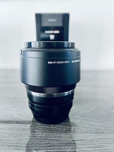 Olympus 25mm pro lens - olympus,