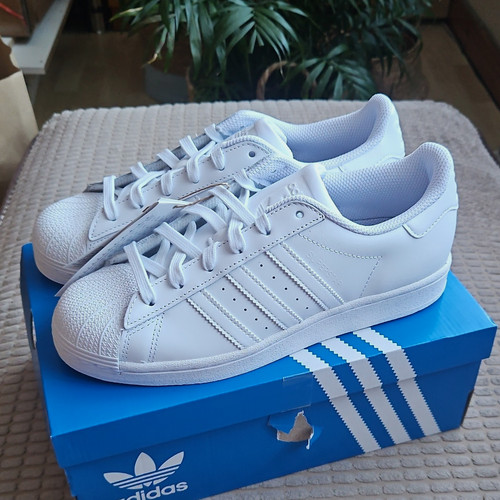 Adidas superstar white low - j,