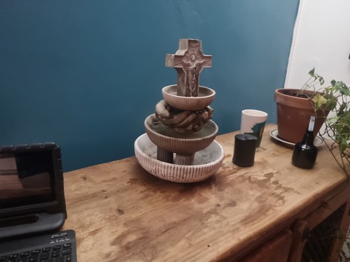 Tier bowl crucifixion stone - tier,