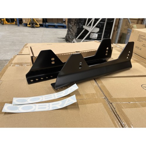 Cobra 4mm side mounts fia - side,